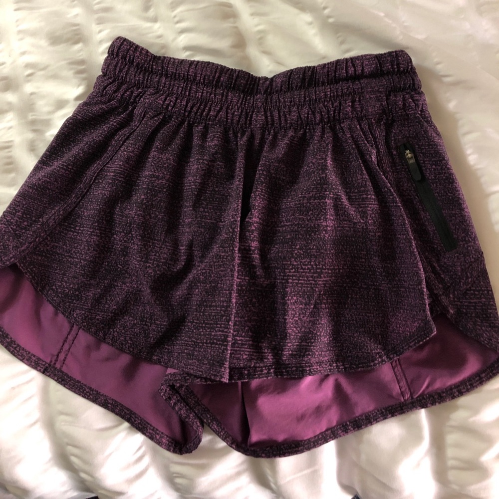 Lulu tracker shorts